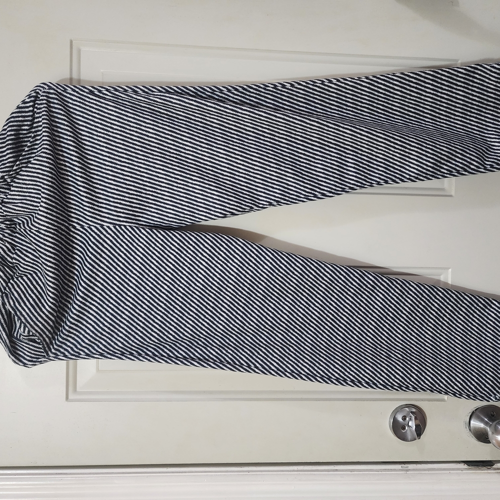 Essentials Monochrome Striped Apparel